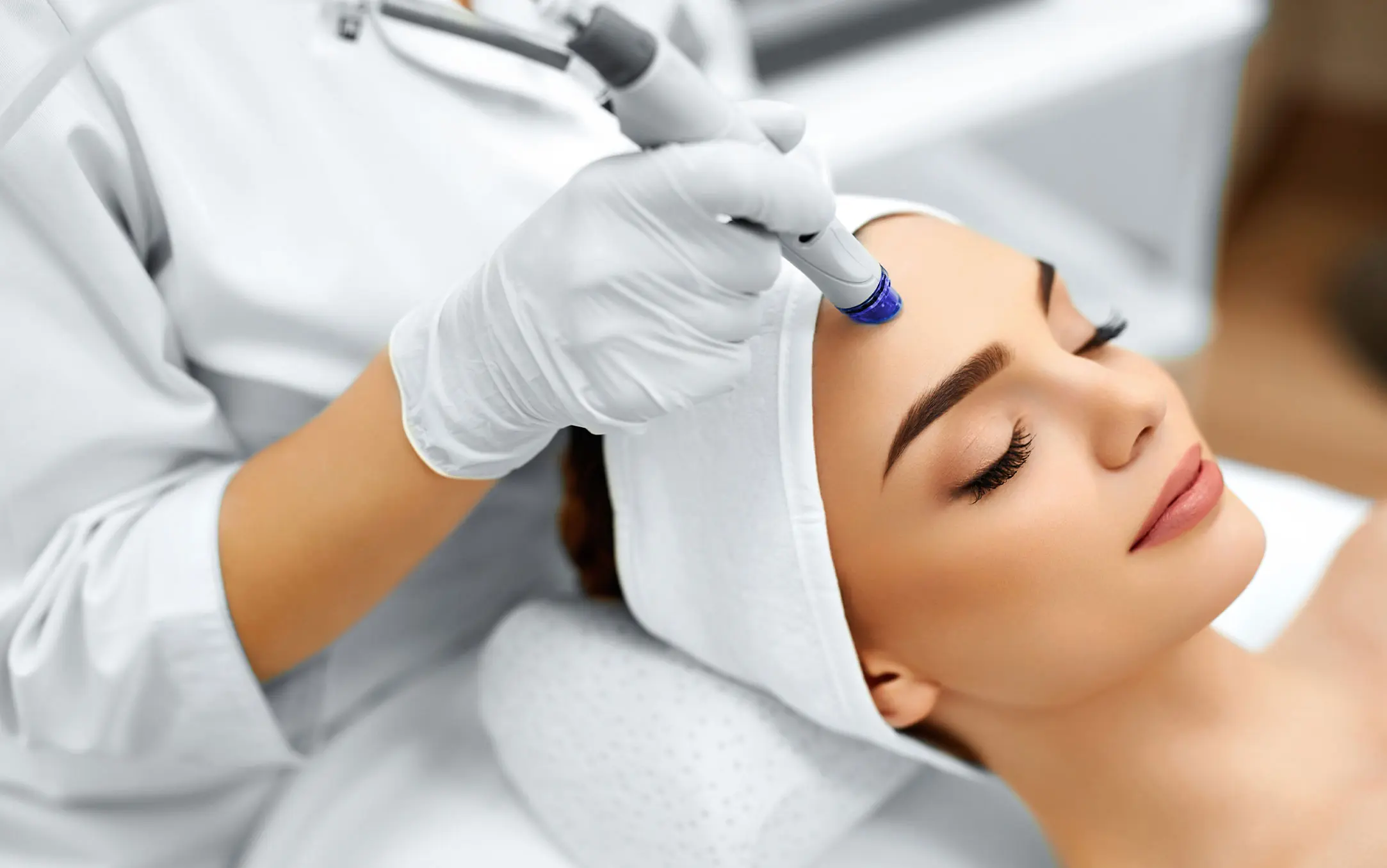 What Is Collagen Lift Therapy and How Can It Help Ageing, Loose Skin Ross-on-Wye?